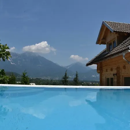 بيت للعطل Planika بليد